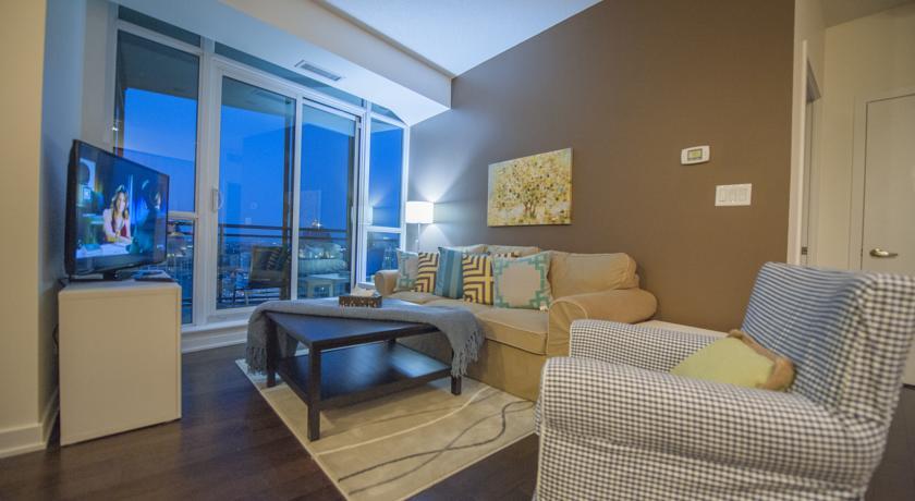 Accurate Plus Furnished Apartment- Brickstone Mews 미시소거 객실 사진