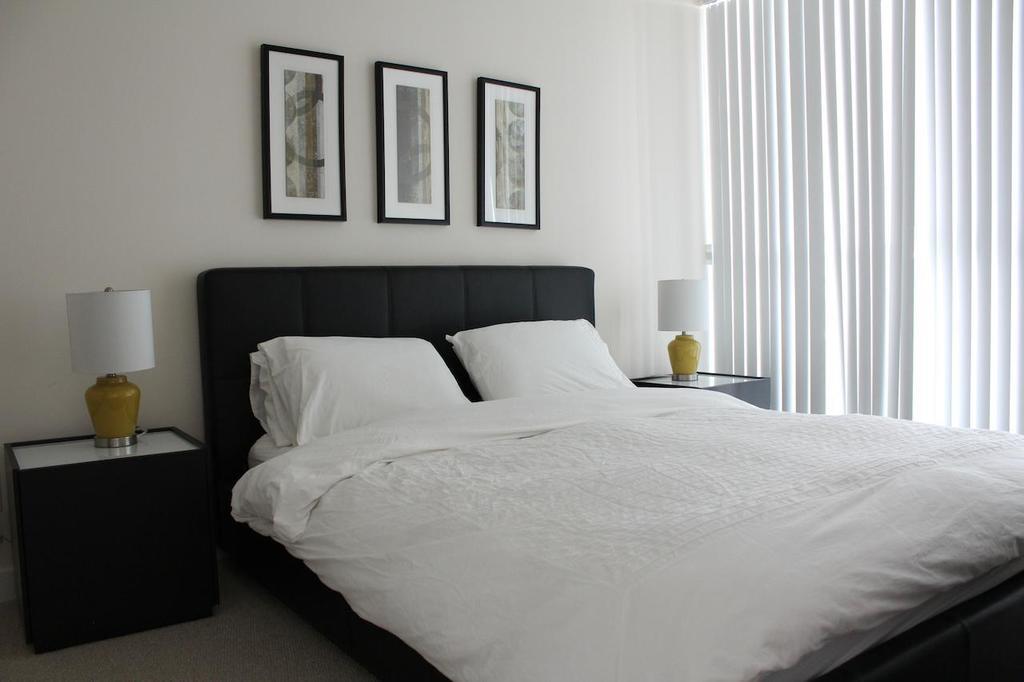 Accurate Plus Furnished Apartment- Brickstone Mews 미시소거 객실 사진