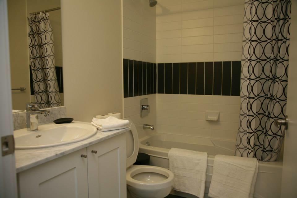 Accurate Plus Furnished Apartment- Brickstone Mews 미시소거 객실 사진