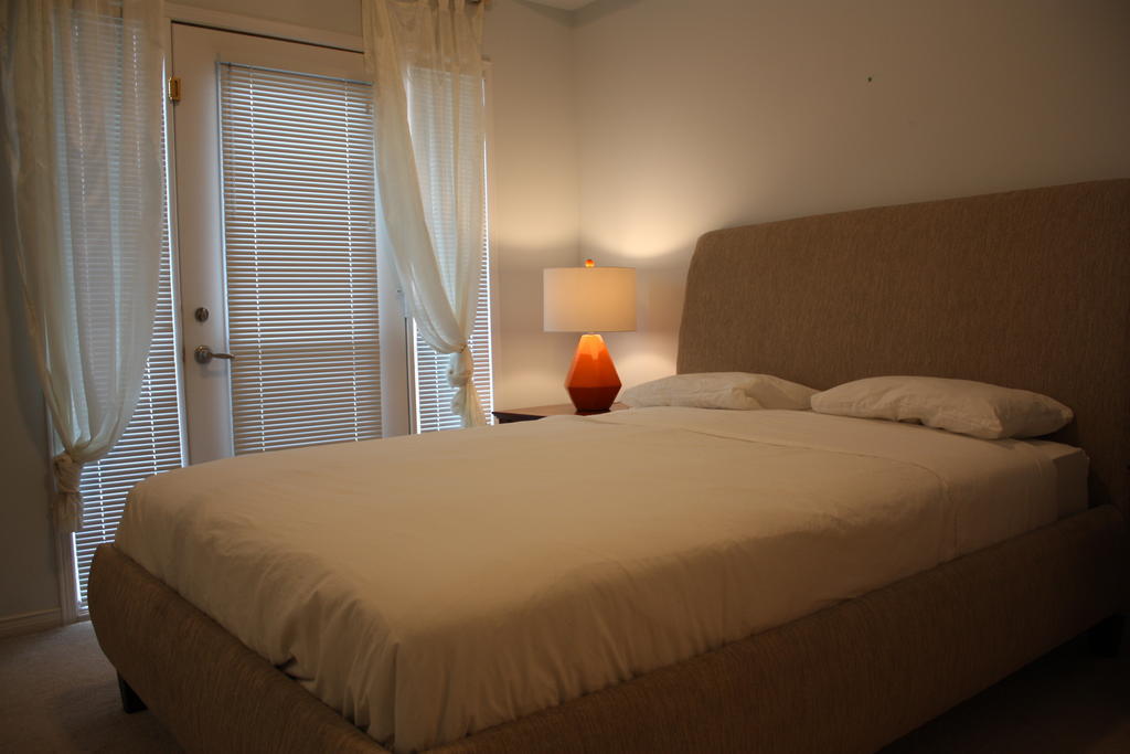Accurate Plus Furnished Apartment- Brickstone Mews 미시소거 객실 사진
